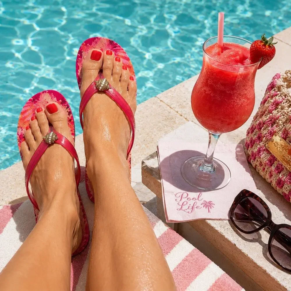 Miss Trish Tropical Pink Shell Rhinestone Flip Flops Y2K Resort Sandals 7